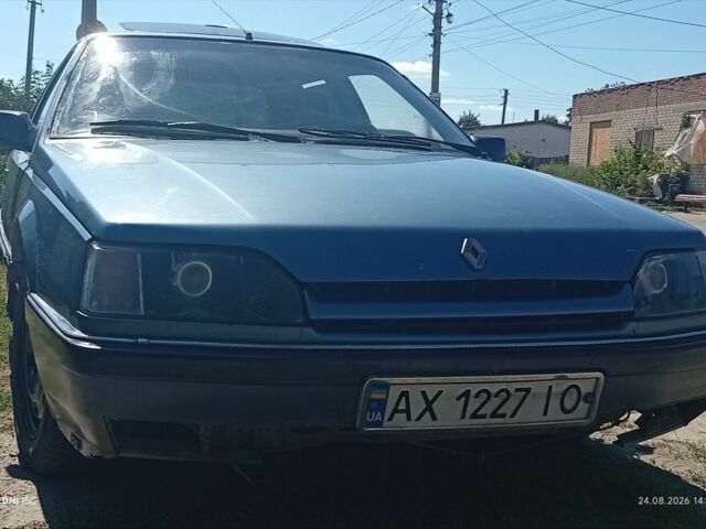 Синій Рено 25, об'ємом двигуна 2.2 л та пробігом 999 тис. км за 739 $, фото 1 на Automoto.ua