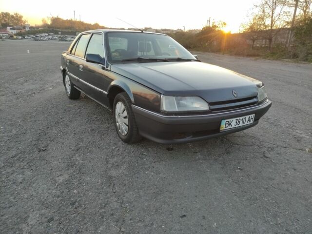 Рено 25 1990 в Ровно на Automoto.ua Синий Рено 25, объемом двигателя 2.2 л и пробегом 200 тыс. км за 1400 $, фото 1 на Automoto.ua