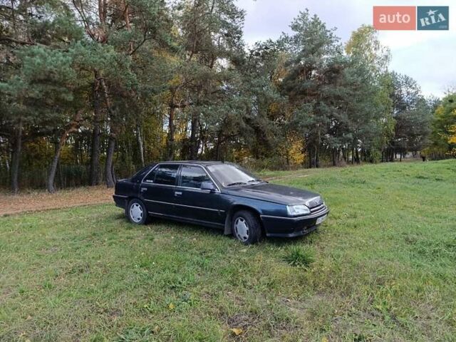 Зеленый Рено 25, объемом двигателя 2.2 л и пробегом 570 тыс. км за 1699 $, фото 1 на Automoto.ua