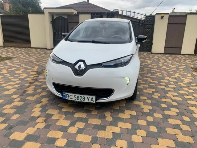 Білий Рено 4, об'ємом двигуна 0 л та пробігом 135 тис. км за 6700 $, фото 1 на Automoto.ua