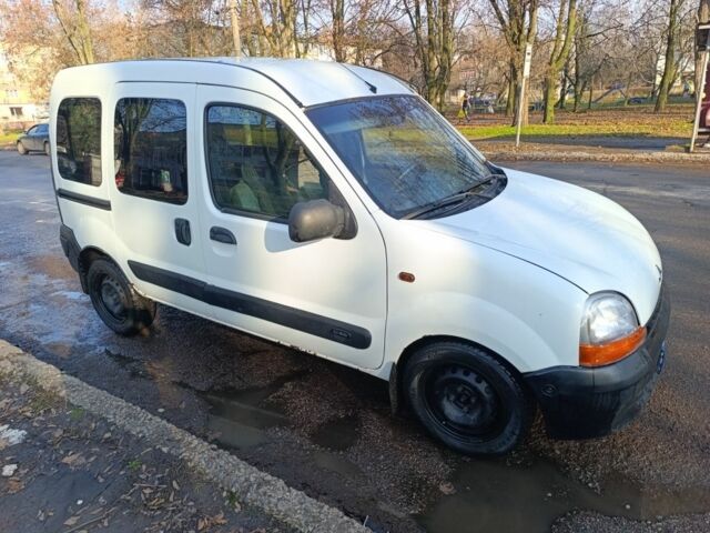 Белый Рено 4, объемом двигателя 1.9 л и пробегом 371 тыс. км за 2500 $, фото 1 на Automoto.ua