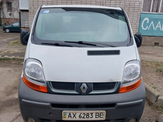 Білий Рено 4, об'ємом двигуна 2 л та пробігом 350 тис. км за 4700 $, фото 1 на Automoto.ua