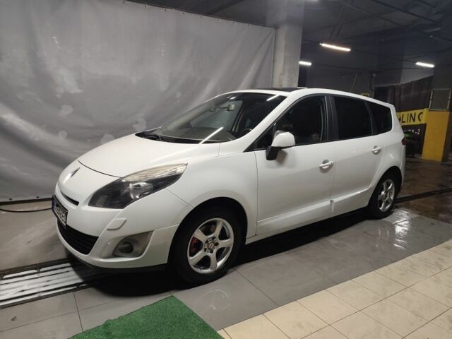 Белый Рено 4, объемом двигателя 1.5 л и пробегом 280 тыс. км за 8200 $, фото 1 на Automoto.ua