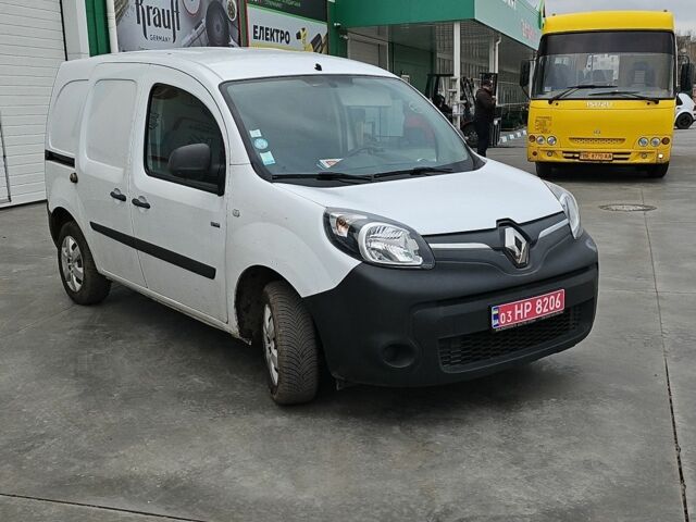 Белый Рено 4, объемом двигателя 0 л и пробегом 38 тыс. км за 11000 $, фото 1 на Automoto.ua