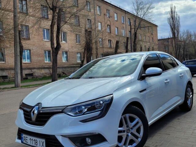 Білий Рено 4, об'ємом двигуна 0 л та пробігом 78 тис. км за 13800 $, фото 1 на Automoto.ua