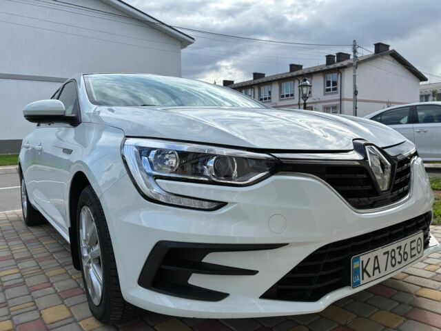 Білий Рено 4, об'ємом двигуна 1.5 л та пробігом 116 тис. км за 17500 $, фото 1 на Automoto.ua