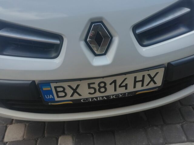 Білий Рено 4, об'ємом двигуна 1.5 л та пробігом 250 тис. км за 6500 $, фото 1 на Automoto.ua