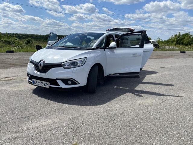 Білий Рено 4, об'ємом двигуна 1.5 л та пробігом 290 тис. км за 13000 $, фото 1 на Automoto.ua