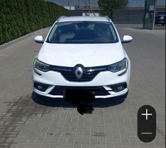 Белый Рено 4, объемом двигателя 1.5 л и пробегом 190 тыс. км за 12800 $, фото 1 на Automoto.ua
