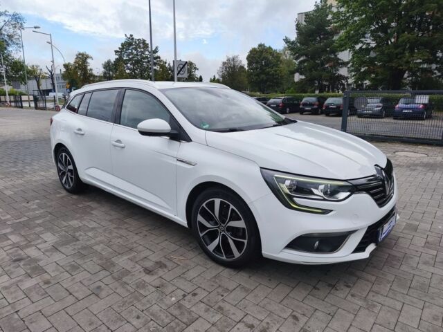 Белый Рено 4, объемом двигателя 1.5 л и пробегом 215 тыс. км за 7837 $, фото 1 на Automoto.ua