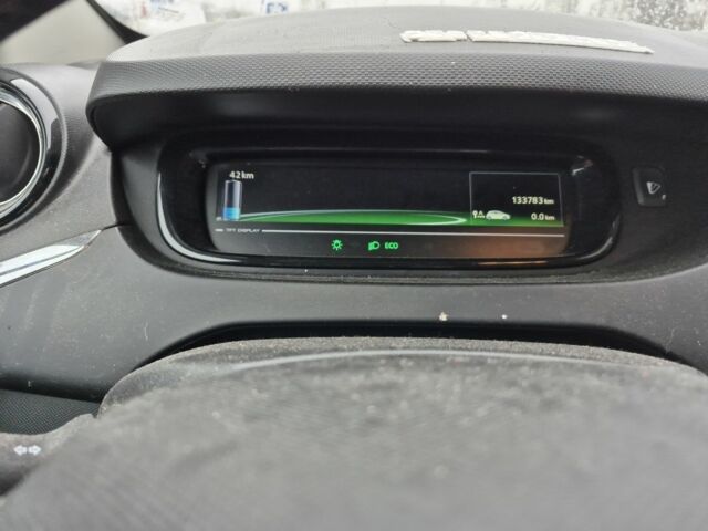 Черный Рено 4, объемом двигателя 0 л и пробегом 130 тыс. км за 7000 $, фото 1 на Automoto.ua