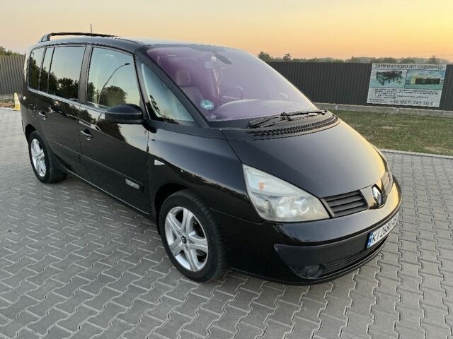 Черный Рено 4, объемом двигателя 2 л и пробегом 299 тыс. км за 5473 $, фото 1 на Automoto.ua