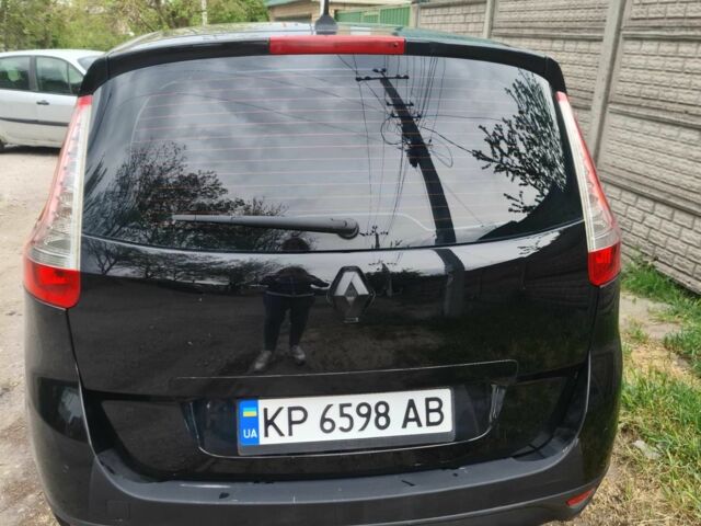 Черный Рено 4, объемом двигателя 1.5 л и пробегом 3 тыс. км за 8000 $, фото 1 на Automoto.ua