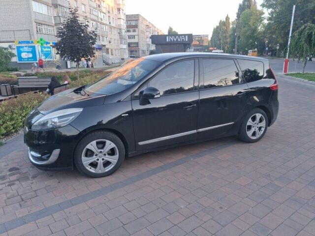 Черный Рено 4, объемом двигателя 1.6 л и пробегом 296 тыс. км за 7895 $, фото 1 на Automoto.ua
