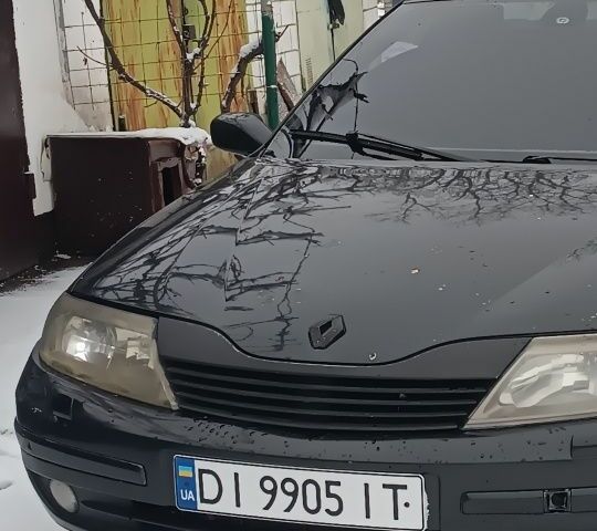 Черный Рено 4, объемом двигателя 2 л и пробегом 400 тыс. км за 1200 $, фото 1 на Automoto.ua