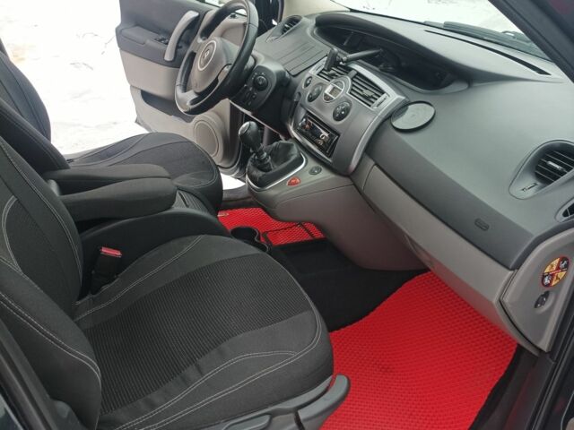 Чорний Рено 4, об'ємом двигуна 1.6 л та пробігом 181 тис. км за 5500 $, фото 1 на Automoto.ua