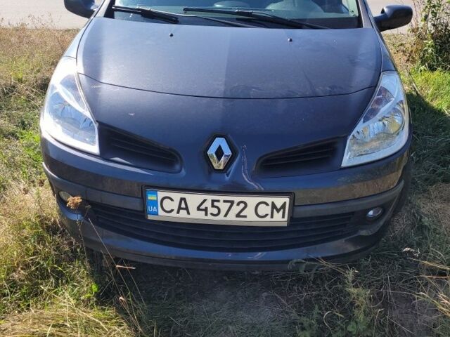 Черный Рено 4, объемом двигателя 1.5 л и пробегом 2 тыс. км за 5500 $, фото 1 на Automoto.ua