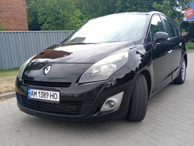 Чорний Рено 4, об'ємом двигуна 1.6 л та пробігом 220 тис. км за 5900 $, фото 1 на Automoto.ua