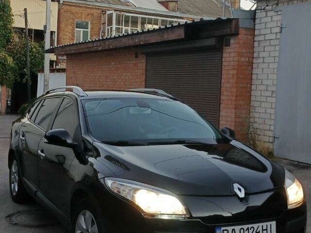 Чорний Рено 4, об'ємом двигуна 1.5 л та пробігом 280 тис. км за 8500 $, фото 1 на Automoto.ua