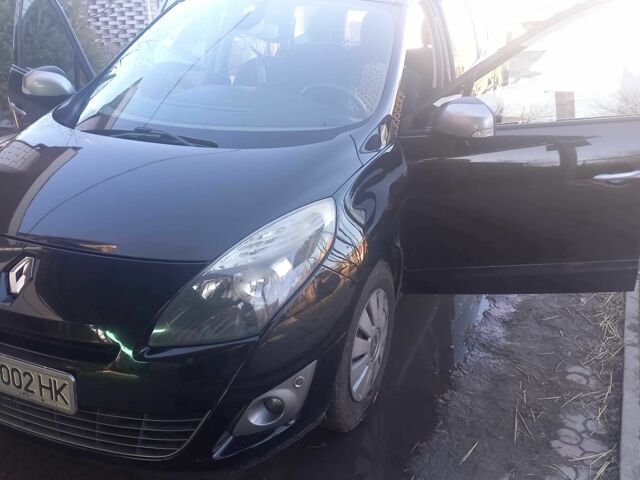 Чорний Рено 4, об'ємом двигуна 1.6 л та пробігом 360 тис. км за 6000 $, фото 1 на Automoto.ua