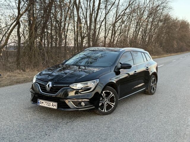 Черный Рено 4, объемом двигателя 1.5 л и пробегом 205 тыс. км за 12000 $, фото 1 на Automoto.ua