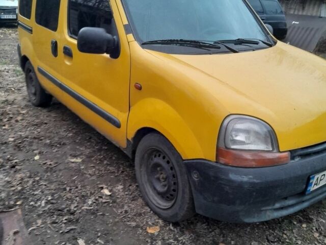 Желтый Рено 4, объемом двигателя 1.9 л и пробегом 3 тыс. км за 1207 $, фото 1 на Automoto.ua
