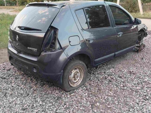 Серый Рено 4, объемом двигателя 1.4 л и пробегом 200 тыс. км за 672 $, фото 1 на Automoto.ua
