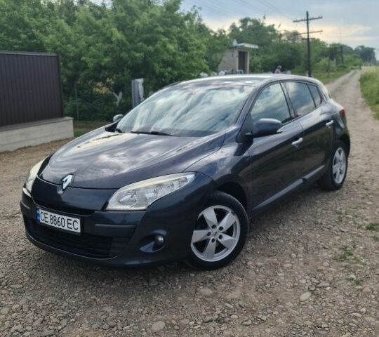 Сірий Рено 4, об'ємом двигуна 1.5 л та пробігом 250 тис. км за 5998 $, фото 1 на Automoto.ua