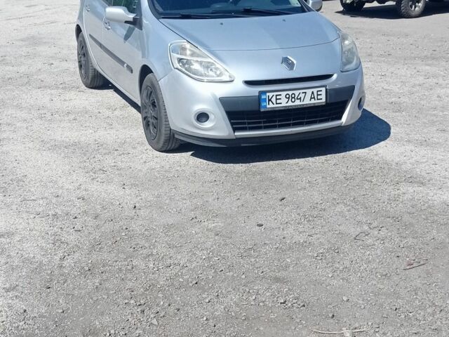 Сірий Рено 4, об'ємом двигуна 1.5 л та пробігом 290 тис. км за 4400 $, фото 1 на Automoto.ua