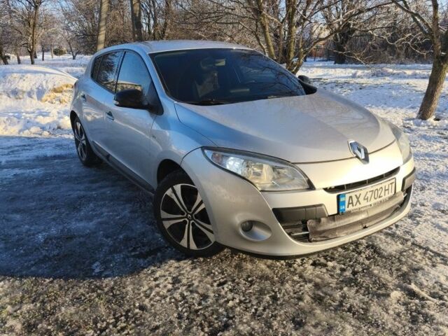 Серый Рено 4, объемом двигателя 1.9 л и пробегом 244 тыс. км за 7500 $, фото 1 на Automoto.ua