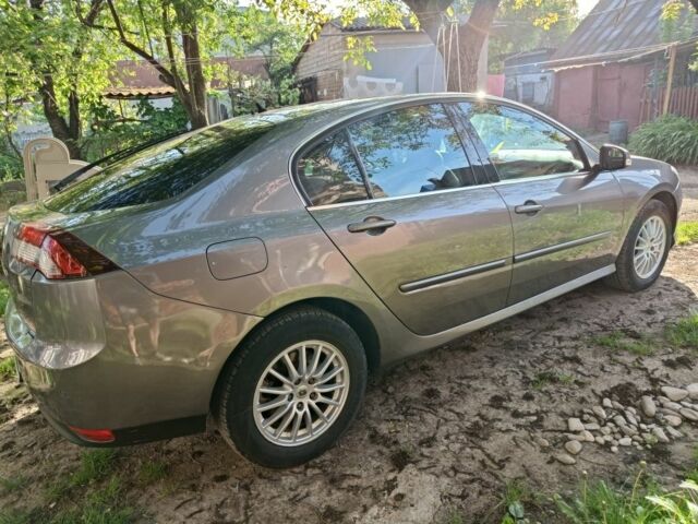 Сірий Рено 4, об'ємом двигуна 1.5 л та пробігом 195 тис. км за 7150 $, фото 1 на Automoto.ua