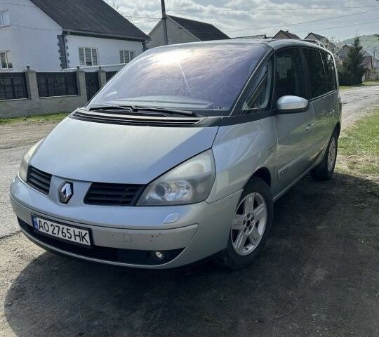 Серый Рено 4, объемом двигателя 2.2 л и пробегом 270 тыс. км за 4800 $, фото 1 на Automoto.ua