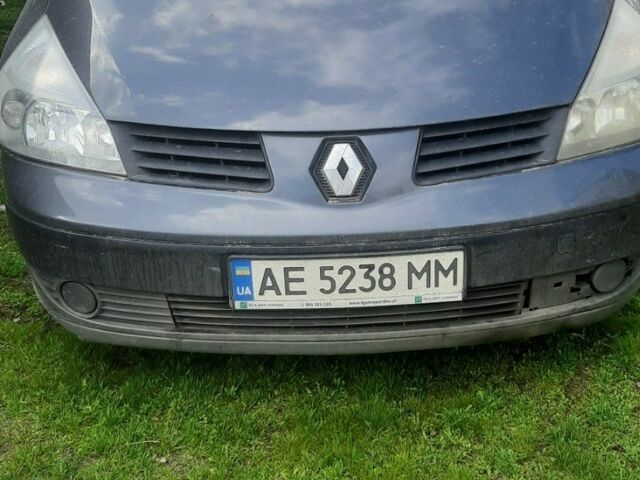 Сірий Рено 4, об'ємом двигуна 2 л та пробігом 260 тис. км за 3500 $, фото 1 на Automoto.ua