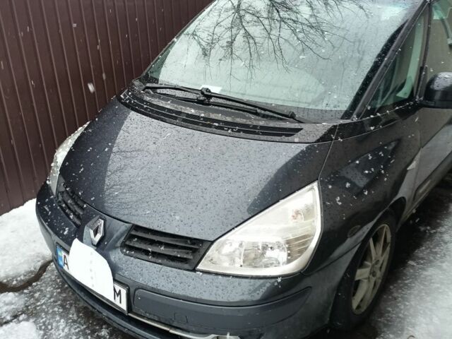 Серый Рено 4, объемом двигателя 2 л и пробегом 270 тыс. км за 6700 $, фото 1 на Automoto.ua