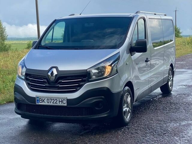 Серый Рено 4, объемом двигателя 1.6 л и пробегом 220 тыс. км за 16099 $, фото 1 на Automoto.ua