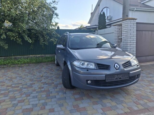 Серый Рено 4, объемом двигателя 0 л и пробегом 290 тыс. км за 5000 $, фото 1 на Automoto.ua