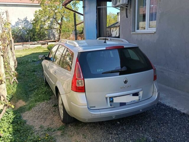 Серый Рено 4, объемом двигателя 0 л и пробегом 330 тыс. км за 5034 $, фото 1 на Automoto.ua