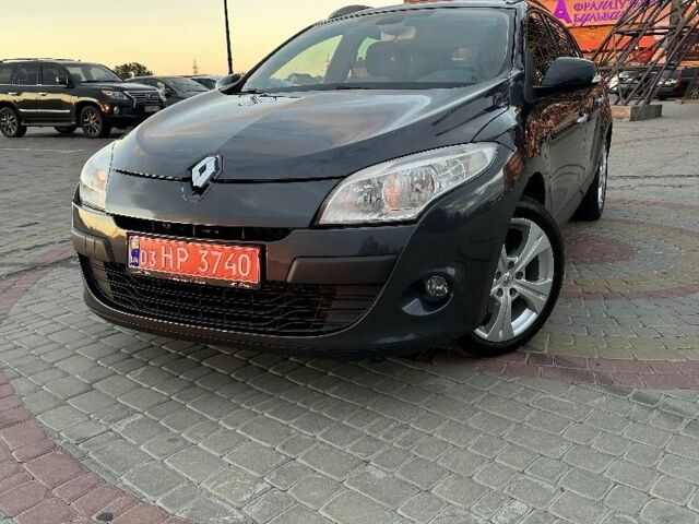 Серый Рено 4, объемом двигателя 1.6 л и пробегом 200 тыс. км за 8299 $, фото 1 на Automoto.ua