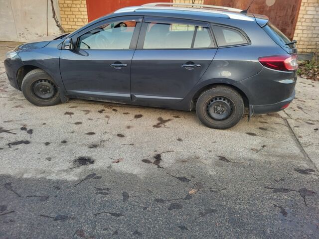 Сірий Рено 4, об'ємом двигуна 1.5 л та пробігом 175 тис. км за 7000 $, фото 1 на Automoto.ua