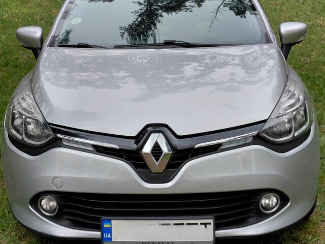 Серый Рено 4, объемом двигателя 1.5 л и пробегом 220 тыс. км за 8000 $, фото 1 на Automoto.ua