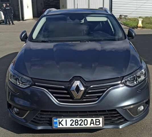 Серый Рено 4, объемом двигателя 1.5 л и пробегом 195 тыс. км за 13500 $, фото 1 на Automoto.ua