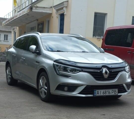Серый Рено 4, объемом двигателя 1.5 л и пробегом 180 тыс. км за 263 $, фото 1 на Automoto.ua