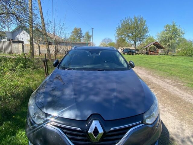 Серый Рено 4, объемом двигателя 1.5 л и пробегом 230 тыс. км за 13600 $, фото 1 на Automoto.ua