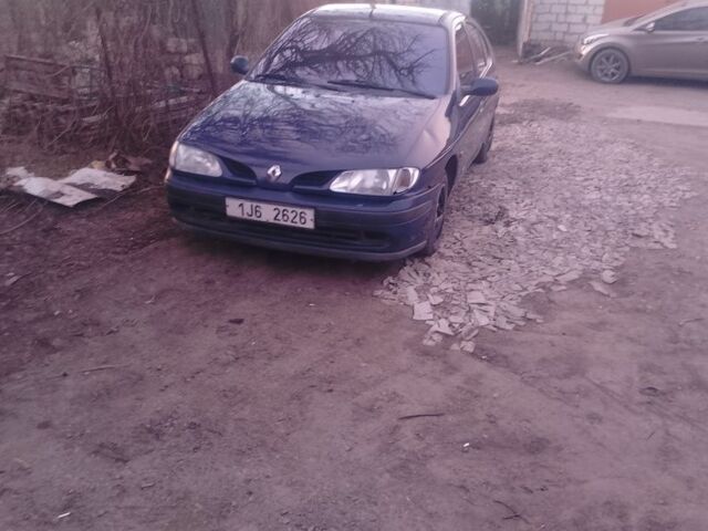 Синій Рено 4, об'ємом двигуна 0 л та пробігом 200 тис. км за 500 $, фото 1 на Automoto.ua