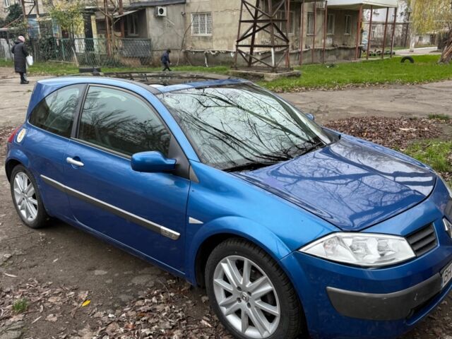 Синій Рено 4, об'ємом двигуна 2 л та пробігом 140 тис. км за 4500 $, фото 1 на Automoto.ua