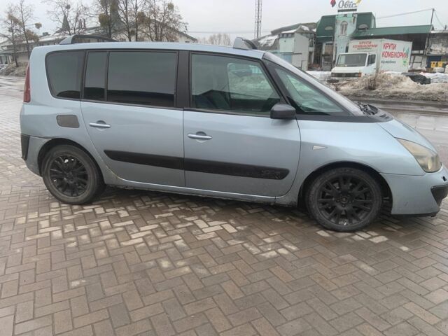 Синій Рено 4, об'ємом двигуна 2.2 л та пробігом 217 тис. км за 2400 $, фото 1 на Automoto.ua