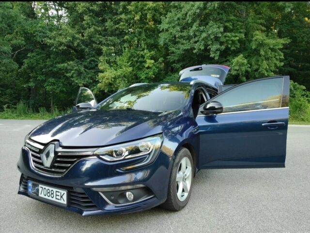 Синий Рено 4, объемом двигателя 0 л и пробегом 99 тыс. км за 13302 $, фото 1 на Automoto.ua