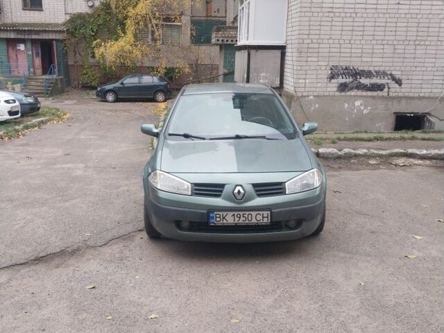 Зеленый Рено 4, объемом двигателя 2 л и пробегом 350 тыс. км за 4600 $, фото 1 на Automoto.ua