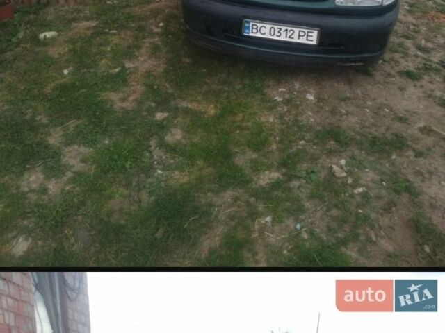 Зеленый Рено 4, объемом двигателя 2 л и пробегом 370 тыс. км за 3400 $, фото 1 на Automoto.ua