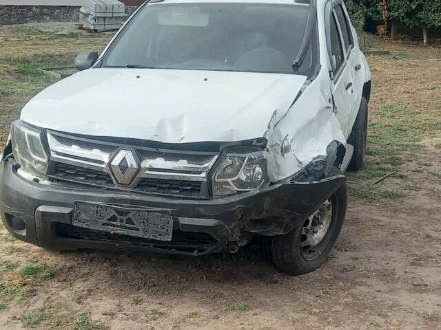 Білий Рено 5, об'ємом двигуна 1.6 л та пробігом 190 тис. км за 3000 $, фото 1 на Automoto.ua